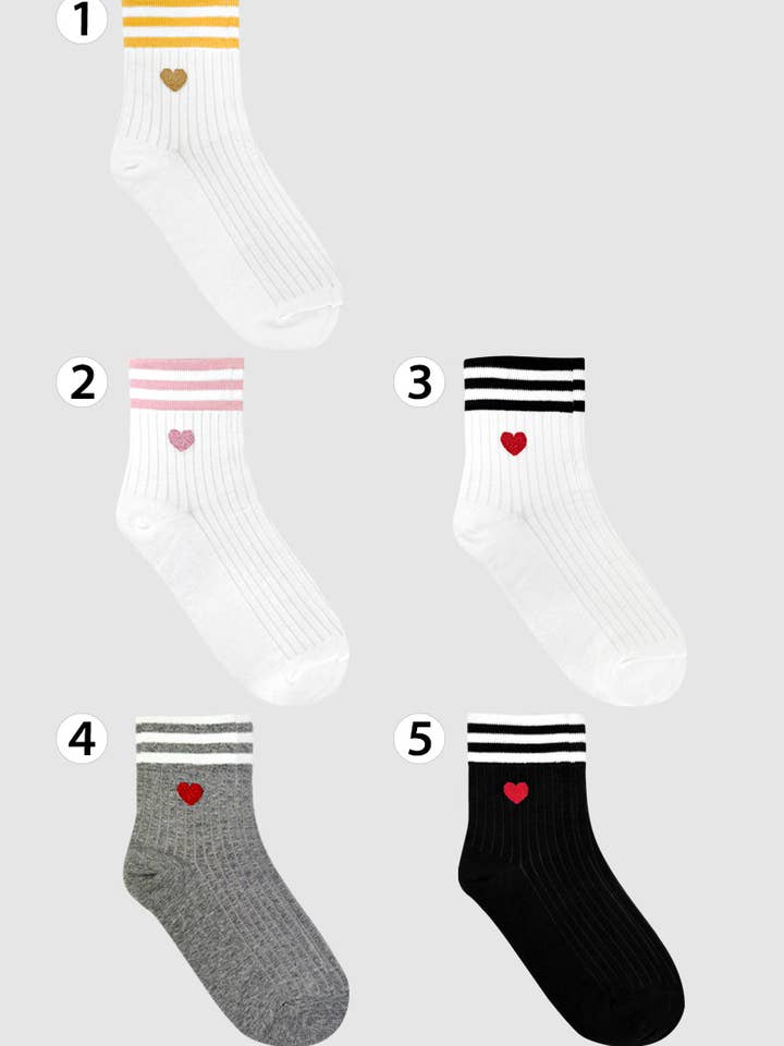Women's Crew Heart Palette Socks for wholesale by 7DAYSSOCKS