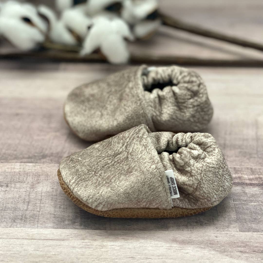 Trendy Baby Mocc Shop - Wholesale Moccasins - Kids - Caramel Velvet Moccasins