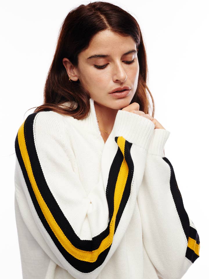 SongLily - Wholesale Sweatshirt - Women's - Saints quarter zip sweater LG SIZE PACK2