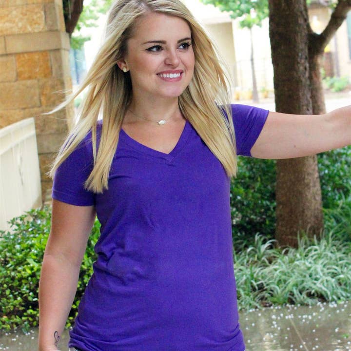 ShopTrendsNow - Wholesale T-Shirt - Women's - Ladies' 'Junior fit' Ideal V tee | 9 Colors16