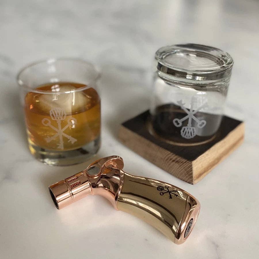 Pappy & Company – wholesale Cocktail/liquor glass – Pappy Van Winkle Smoked Cocktail Kit7