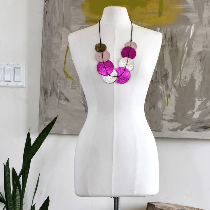 Pattern Gems - Wholesale Bib Necklace - Beach Necklace in Metallic Pink1