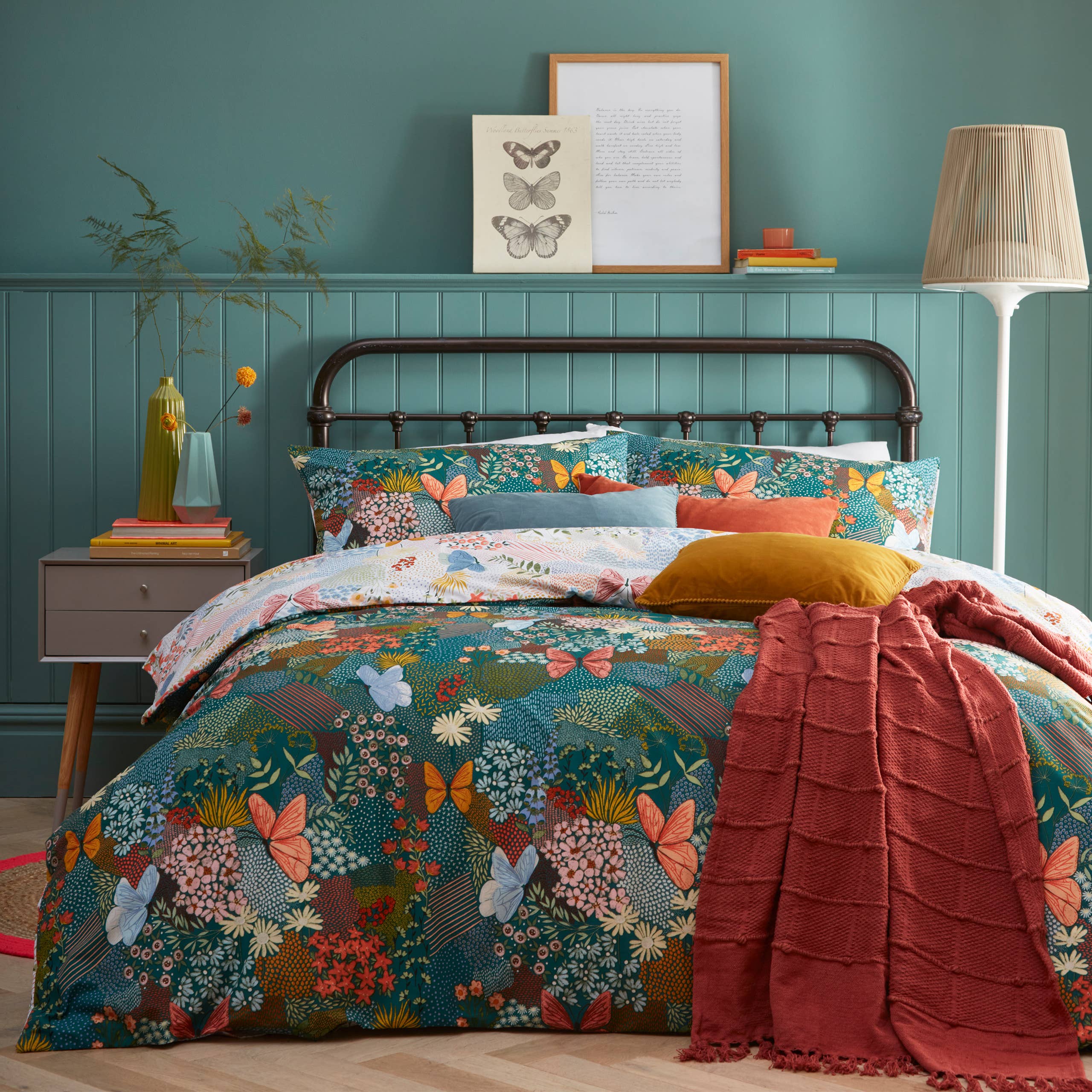 Forage Floral Duvet Cover Set Teal for wholesale on Faire0