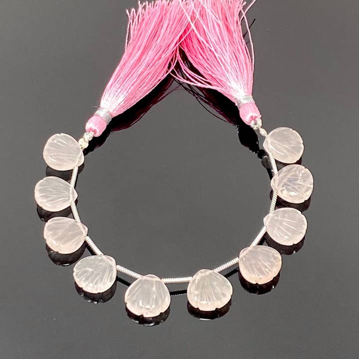 Perline di pietre preziose intagliate in quarzo rosa da 12 mm, perline Briolette intagliate a forma di conchiglia in quarzo rosa per creazione di gioielli, 10 pezzi per la vendita all'ingrosso da parte di Akstar Gems
