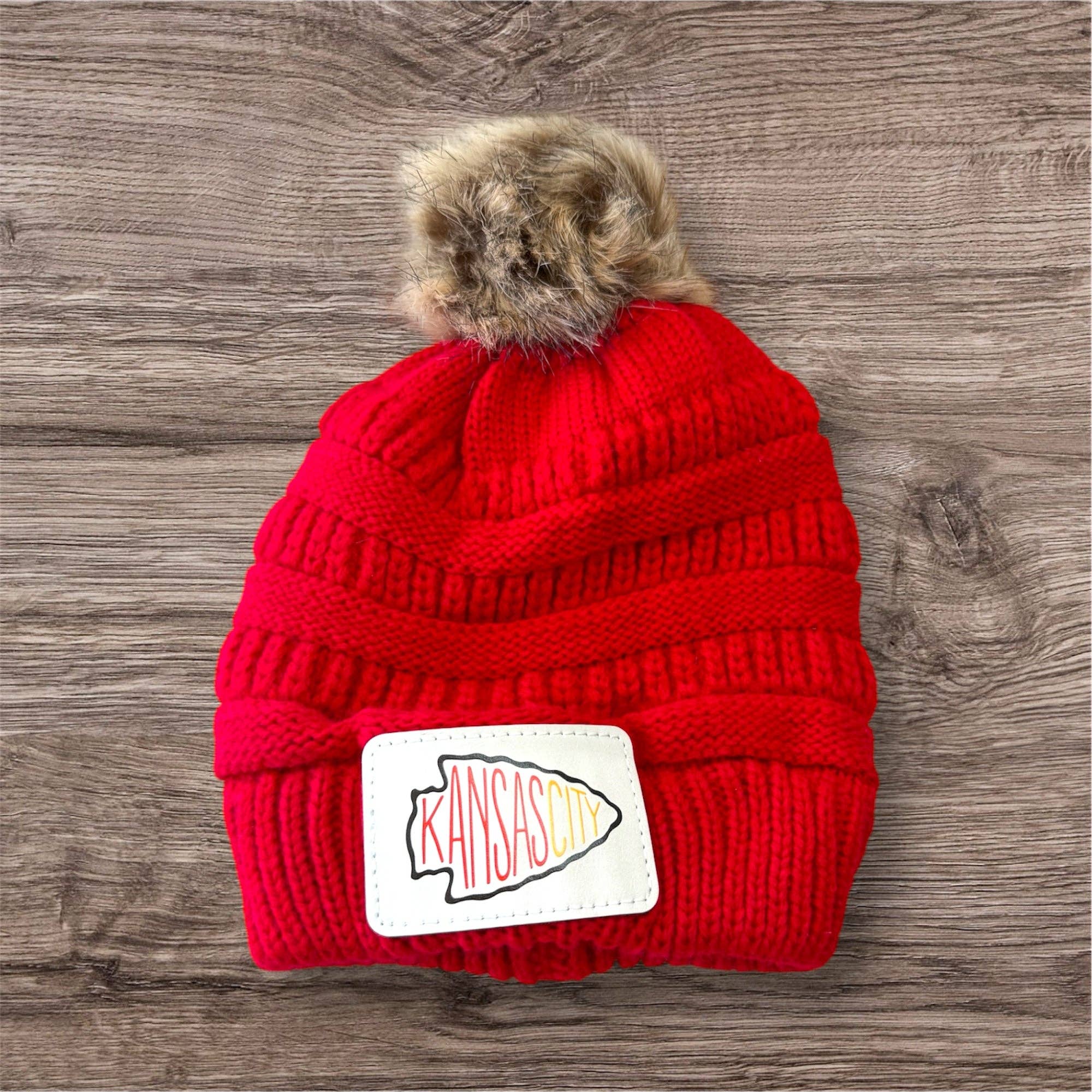 Designed To Flaunt - Wholesale Beanie - Women's - UV Printed Kansas City Ombre Knitted Pom Beanie0