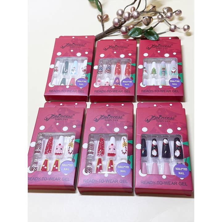 Couleurs assorties Set à ongles pré-collés à presser pour Noël en vente sur Faire3