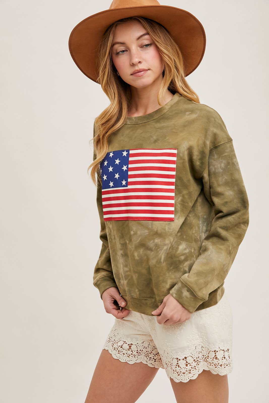 Bluivy - Wholesale Sweatshirt - Women's - US FLAG TIE-DYE SWEATSHIRT PULLOVER - 4TH OF JULY11
