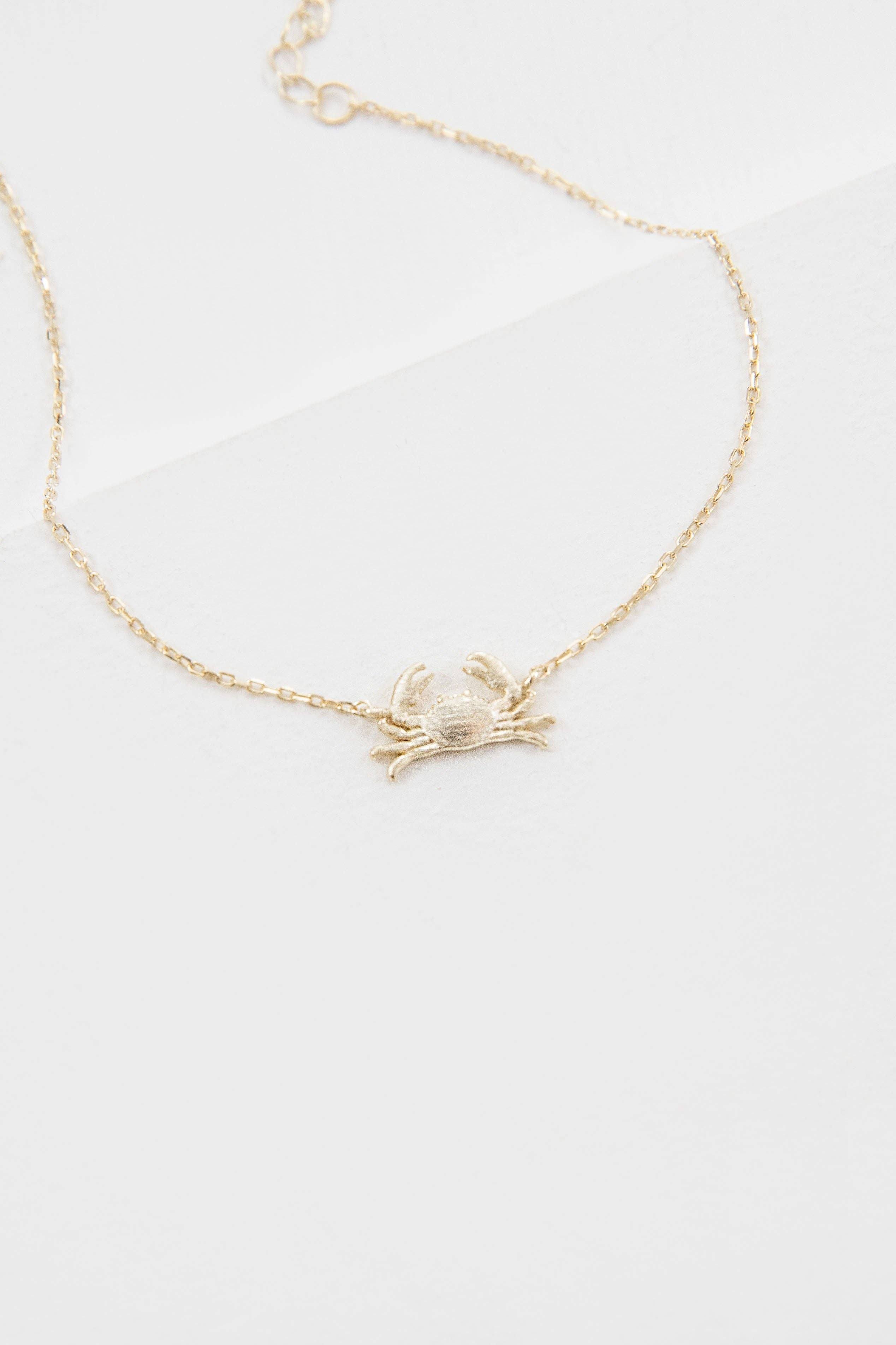 Lovoda - Wholesale Charm/Dangle Bracelet - Maryland Crab Bracelet (18K & 24K Gold)0