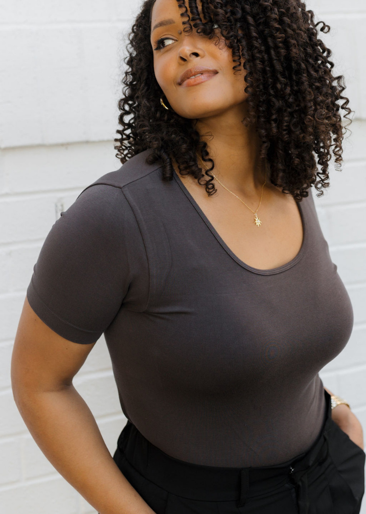 ELIETIAN - Vendita all'ingrosso Maglietta - Donna - Top a manica corta - Curvy Fit27