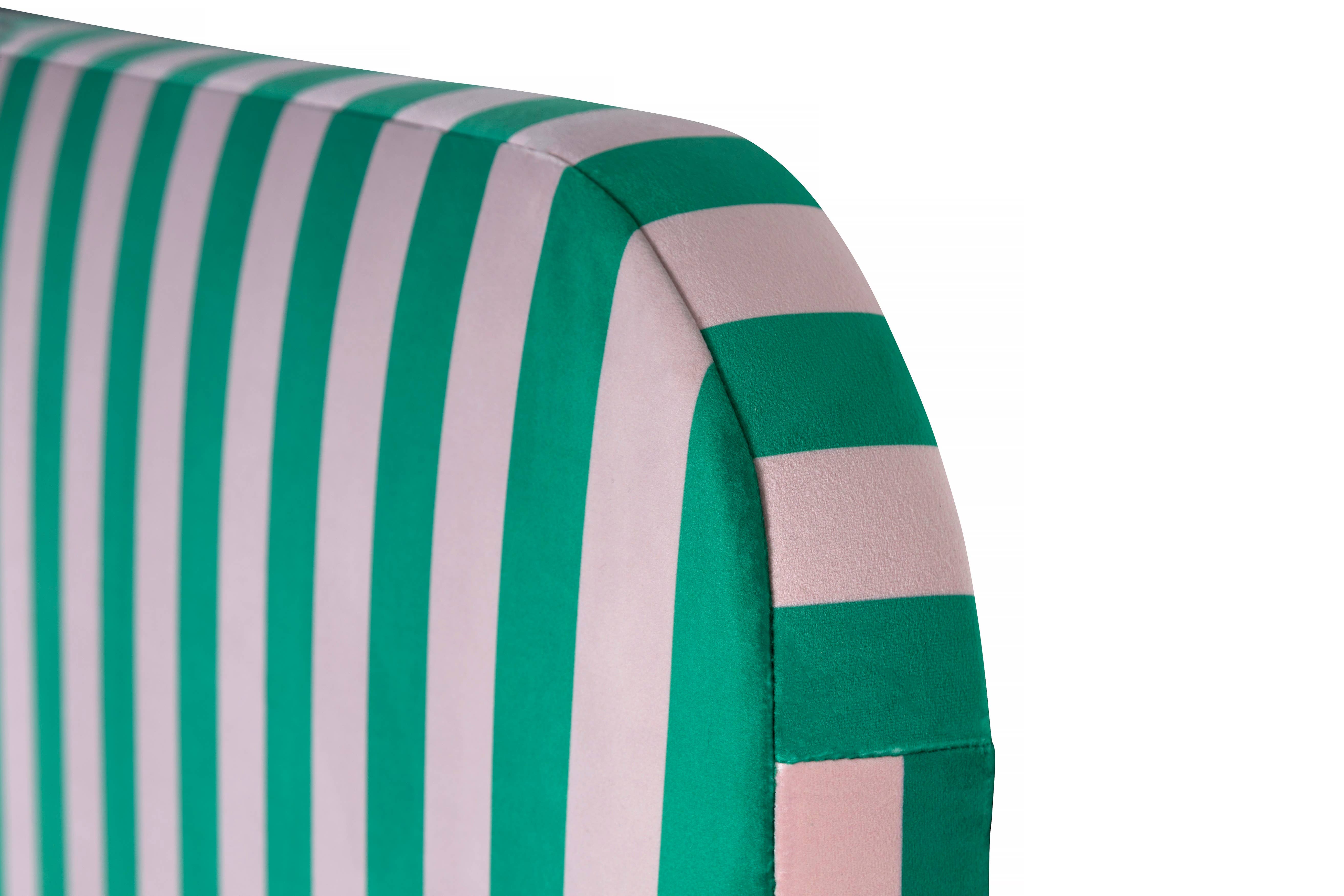 Really Nice Things - Venta al por mayor Cabecero - Cabecero tapizado terciopelo a rayas verdes y rosas3