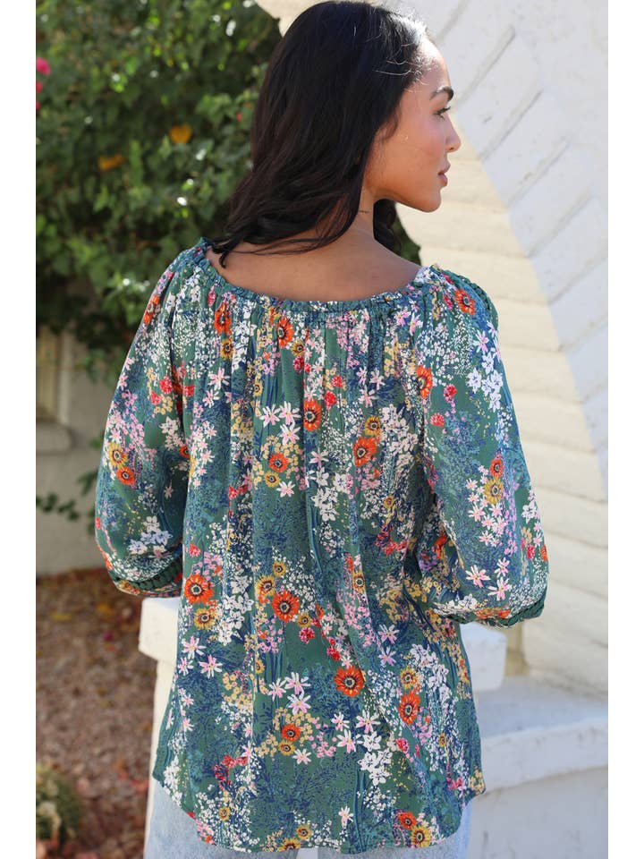 Nostalgia - Wholesale Blouse - Women's - E2U91-A625 BLOUSE WITH LACE INSETS ON SLEEVES