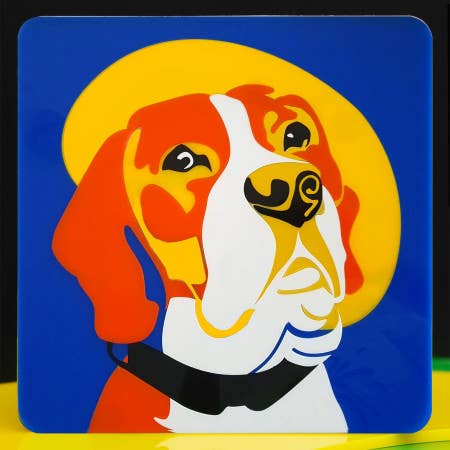 plexifolies - Wholesale Wall Accent - Beagle Coloured Plexi Board1
