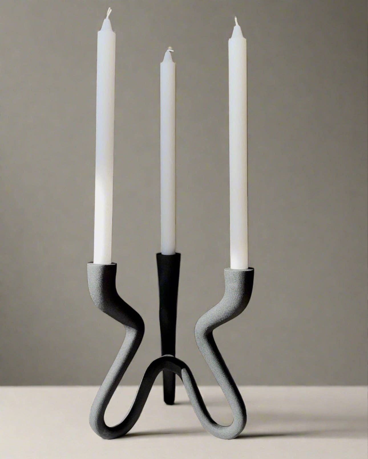 Belaré Home - Wholesale Candle Holder - Ebony Elevated Black Aluminum Candelabra - 9.5" Modern Candle Holder2