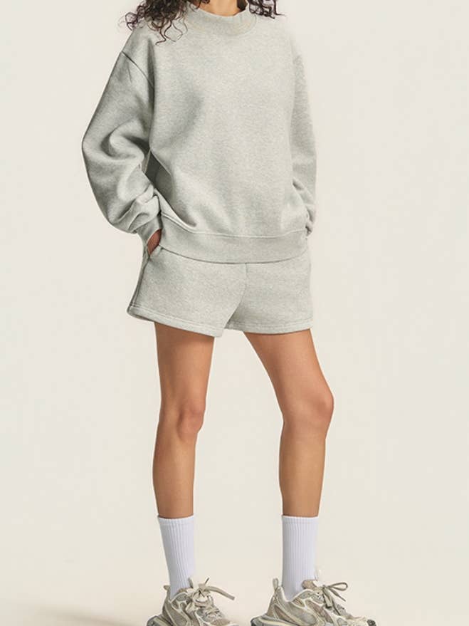 Rosa Clothing - Wholesale Sweatshirt - Women's - Everyone’s favorite oversized fleece mock neck sweatshirt4