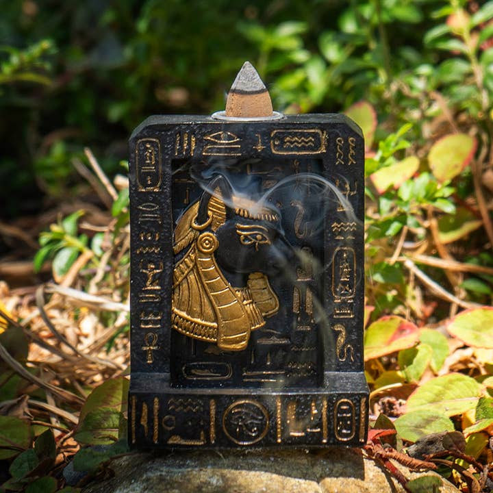 Pacific Trading – wholesale Rökelsehållare – 15397 Bastet Rökelsebrännare med Bakflöde