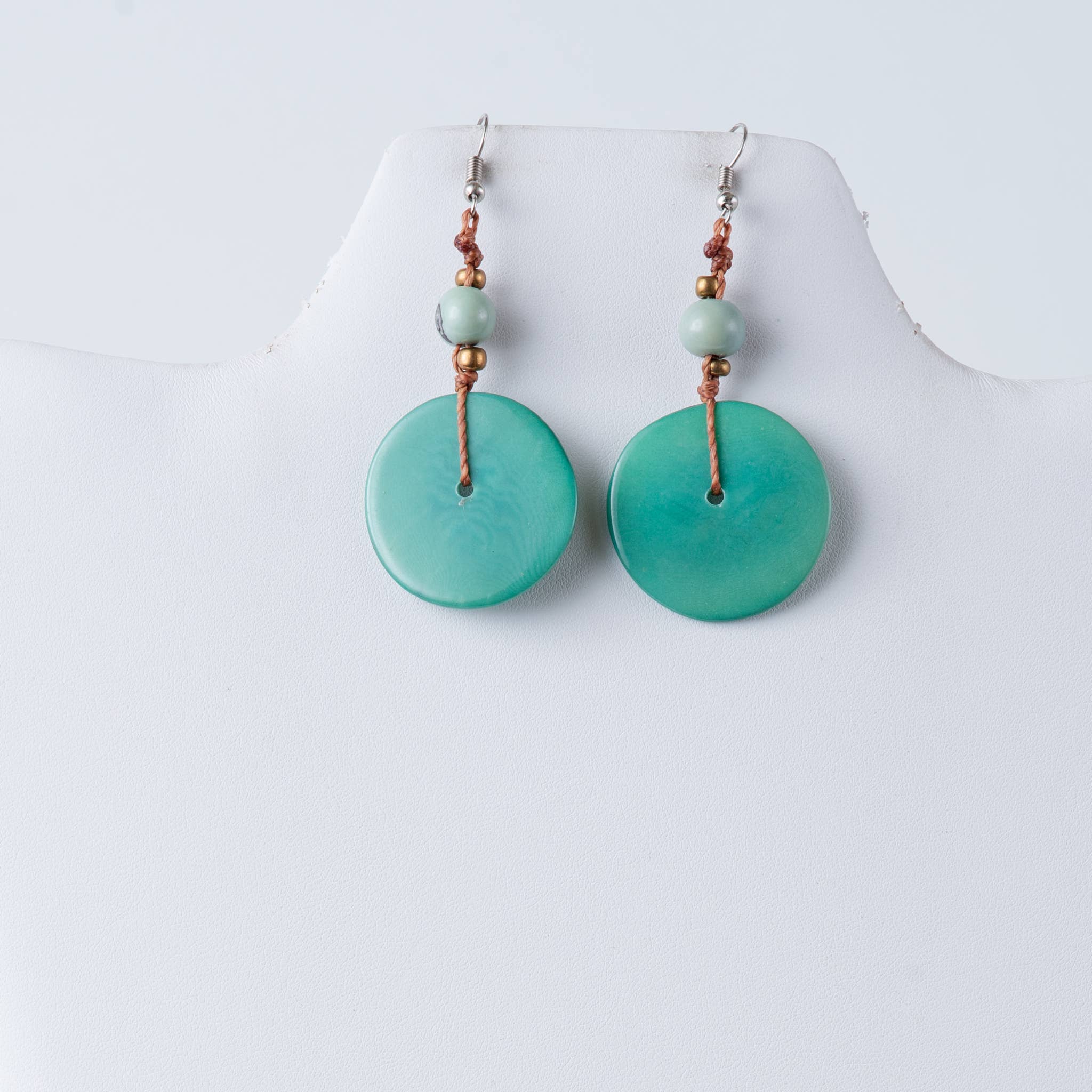 TaguArtsy – wholesale Dangle earrings – Ambar Slice Eco-friendly Earrings0