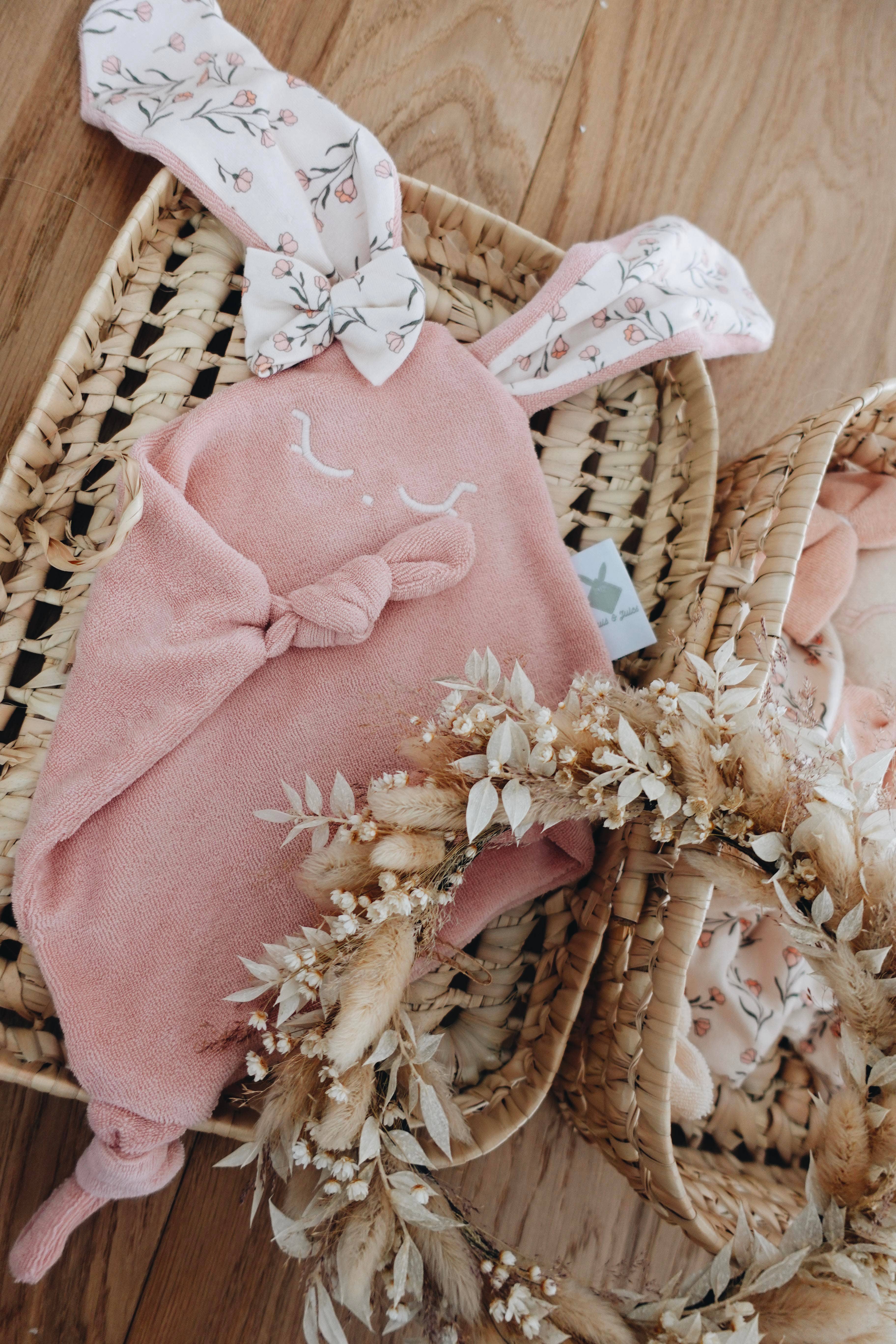 Louis & Jules Stambouli Conseil – Engroshandel Hyggetæppe - Baby – Mini sløjfe svampedoudou - Retro have3