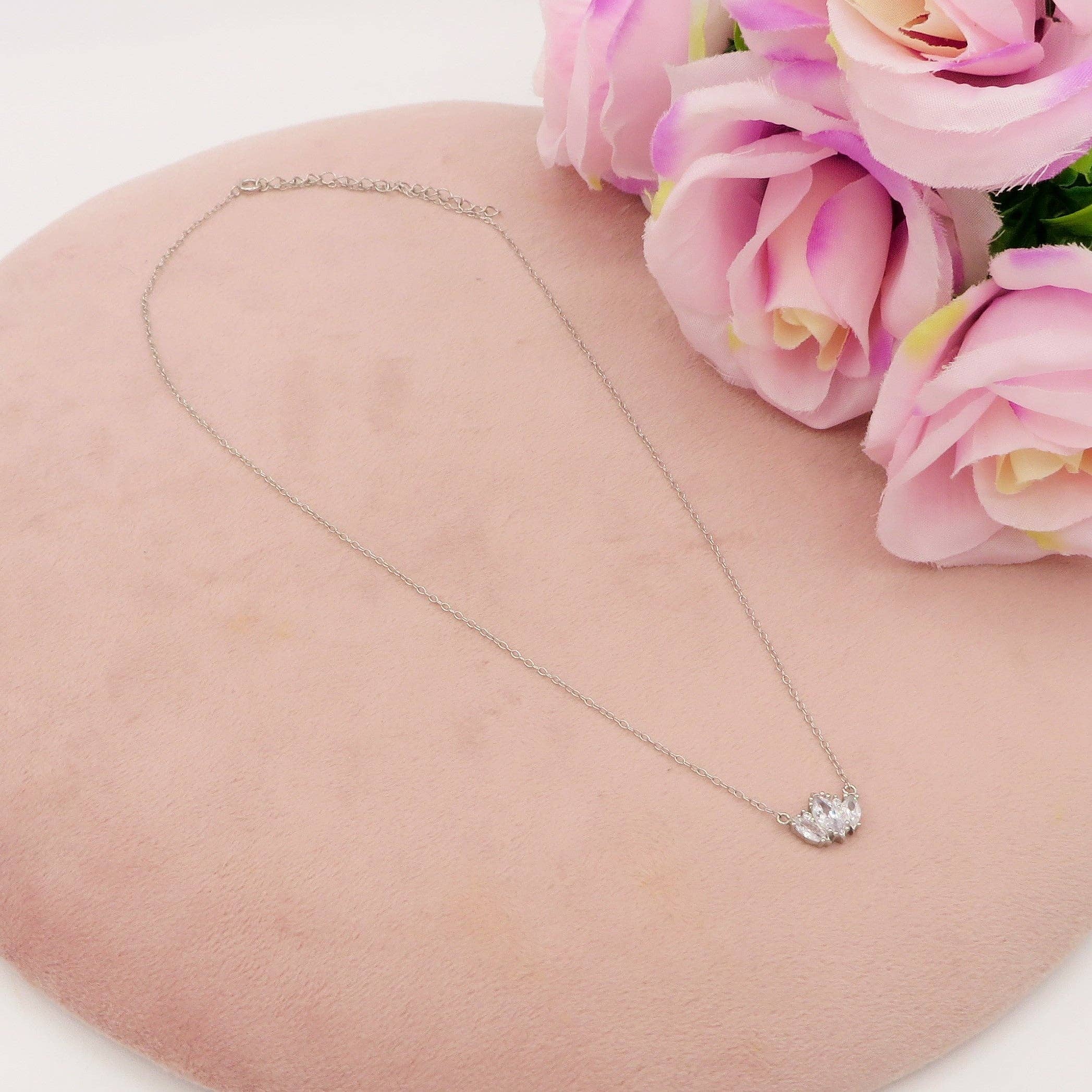 Daemon srls - Vendita all'ingrosso Collana con ciondolo/pendaglio - HAVEN ~ Collana con pendente in argento 925 e cubic zirconia1