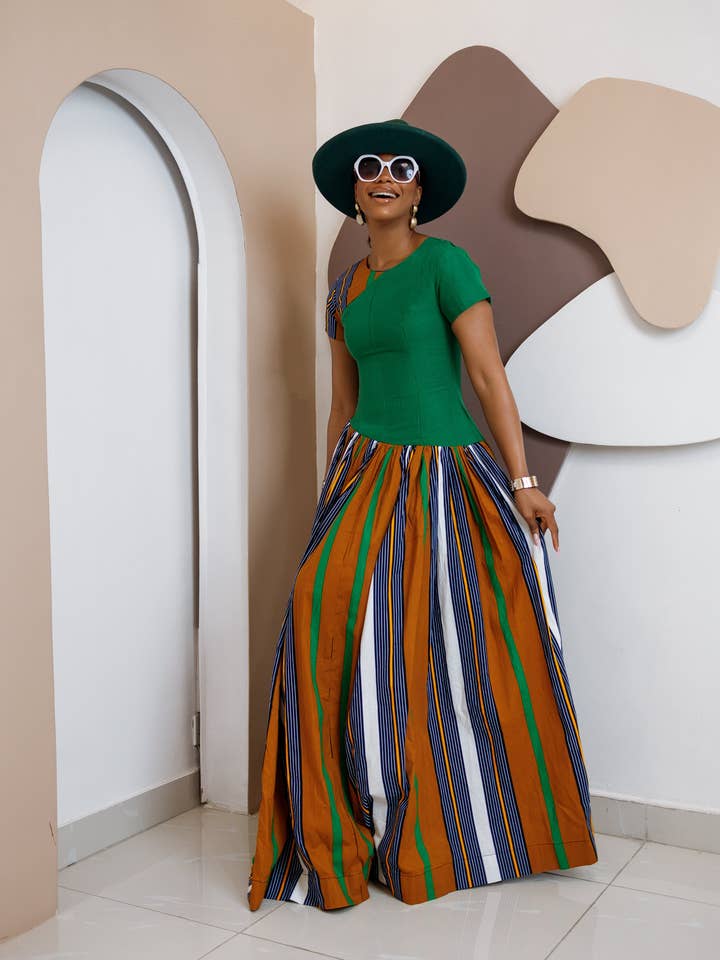 DUA MENKA - Wholesale Dress - Women's - Okaaomee African Maxi Dress3