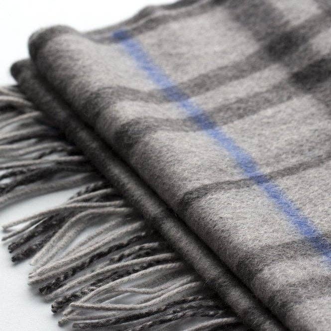 Men's 100% Cashmere Check Scarf for wholesale by Studio Hop