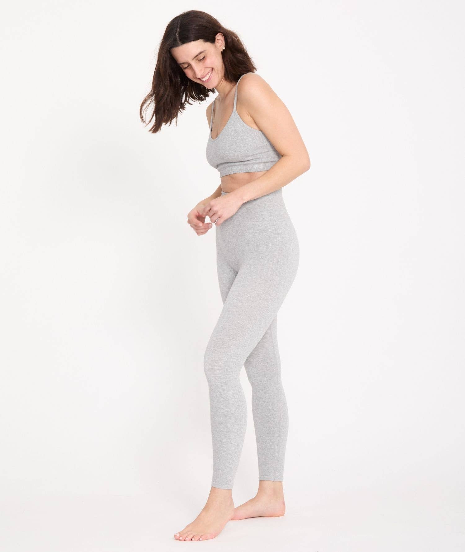 Yoga Searcher – wholesale Athletic/lounge leggings – Women's – Nala - Seamless Bamboo Leggings5