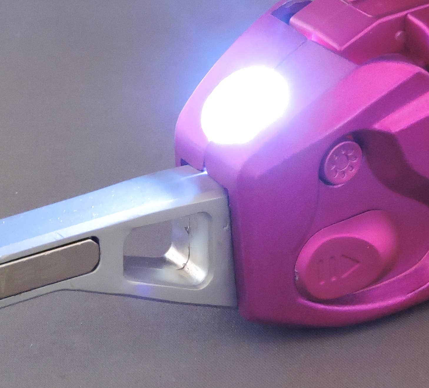 Kelvin Tools - Vente Outil de bricolage - Kelvin 23 - Rose - Urban Super Tool4