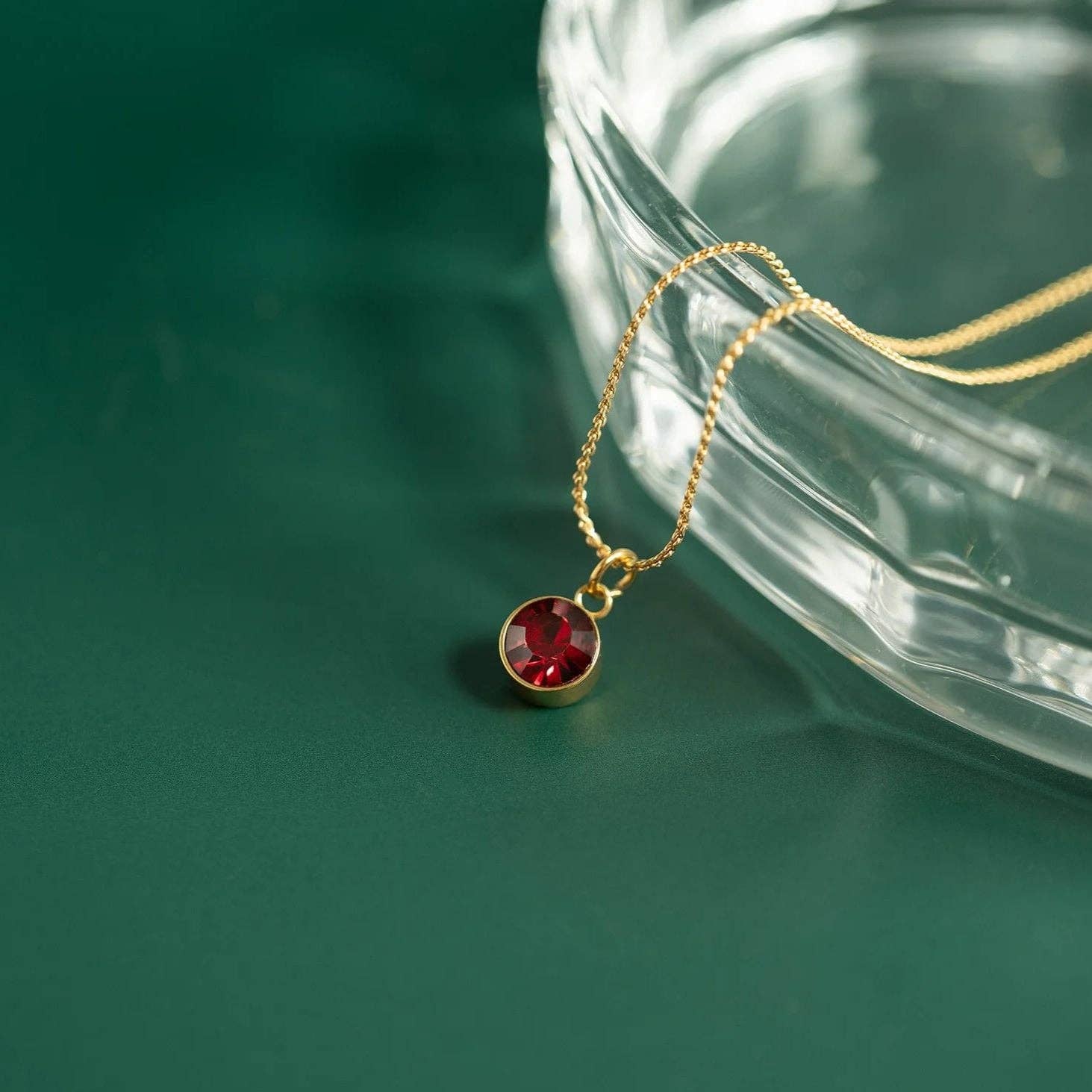 WJW – Engroshandel Vedhæng/charm – 18K Guld PVD Rund Fødselssten Charm (8mm)11