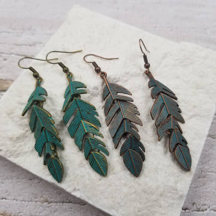 Treasure Wholesale - Wholesale Dangle Earrings - Vintage Leaf Earrings1