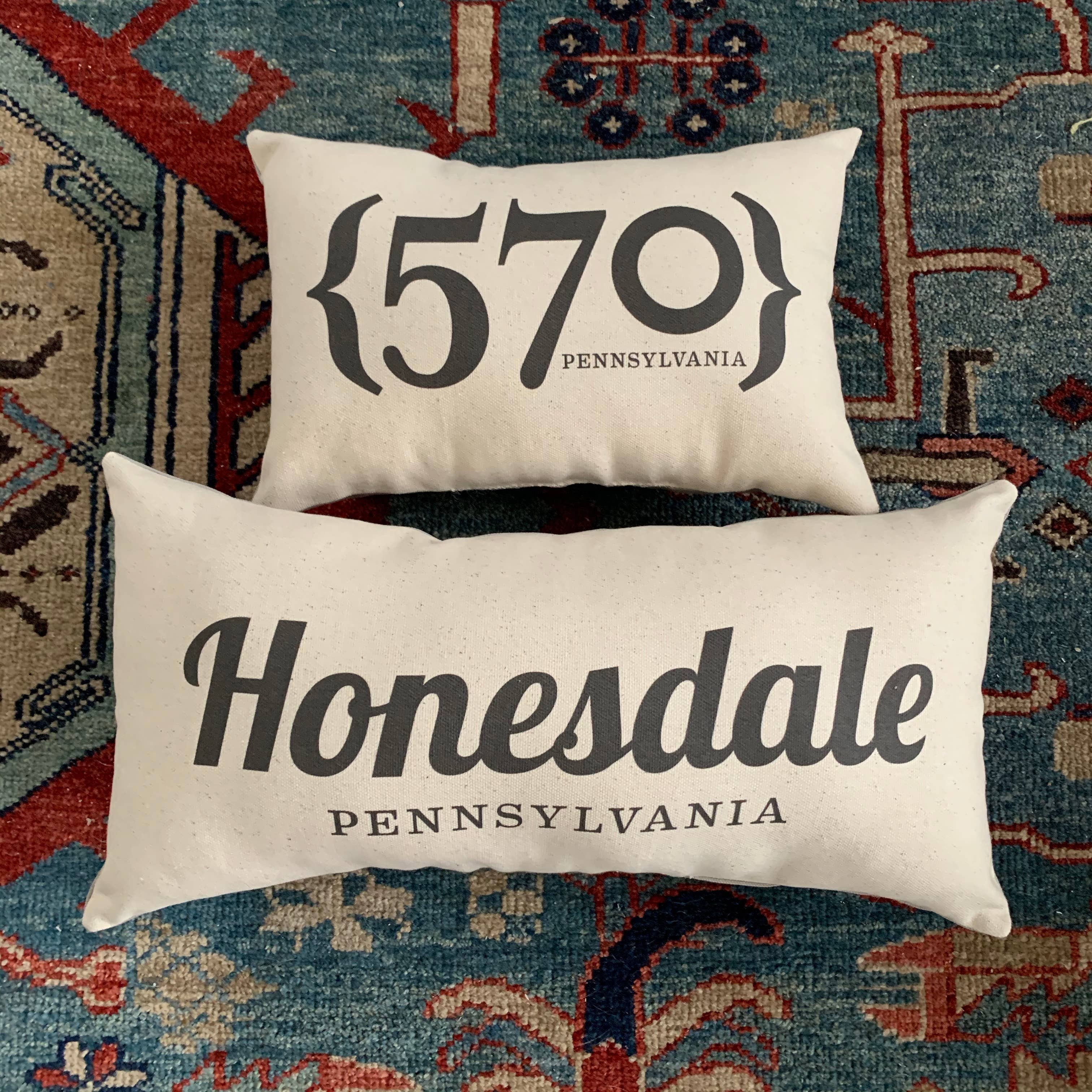 B.Berish - Vente Coussin décoratif - Coussin Home Town personnalisé fait à la main1