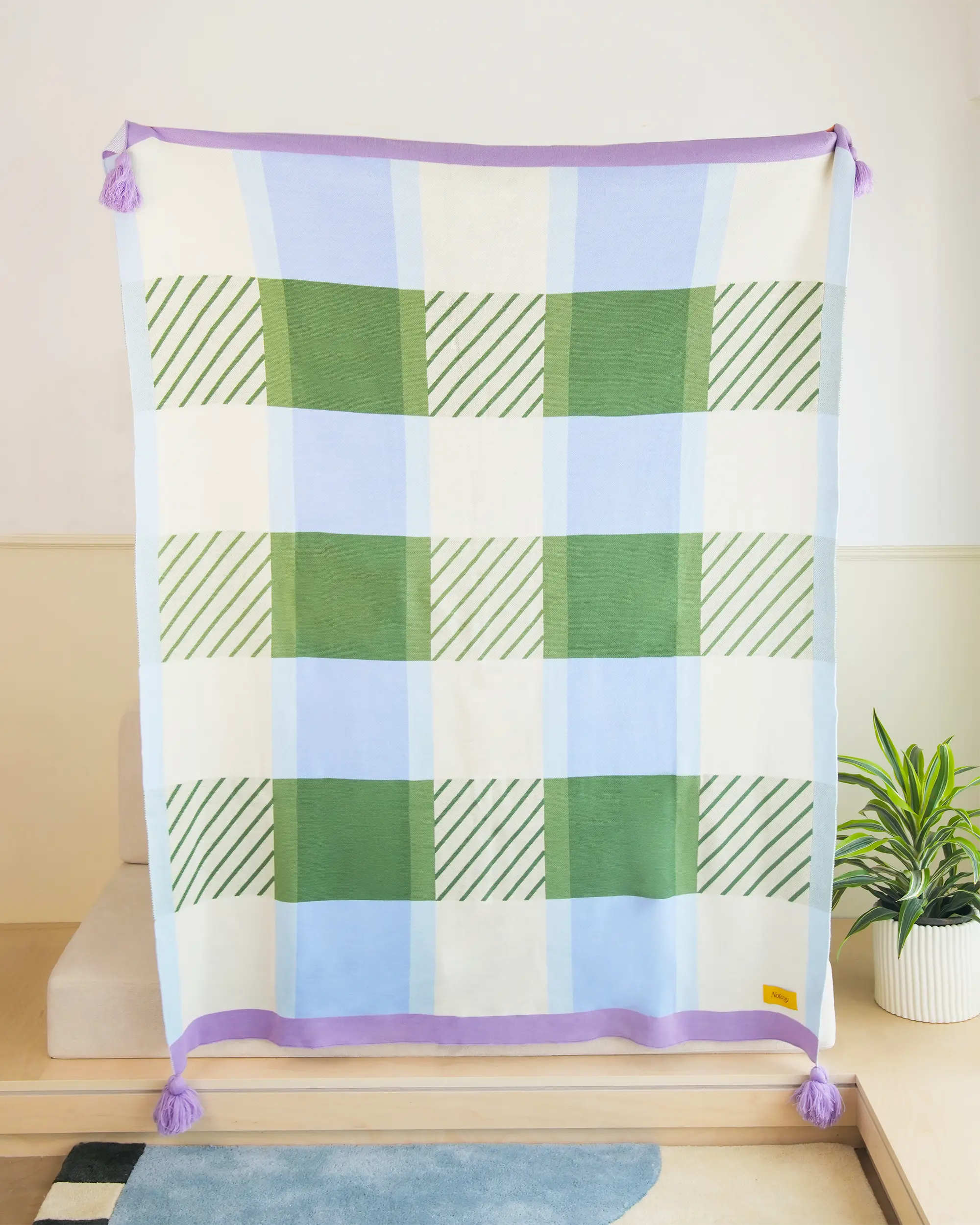 Notcoy - Wholesale Throw Blanket - Mint Chip Throw Blanket1