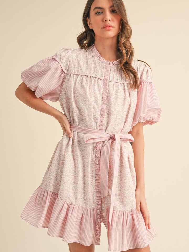 &MERCI – Engroshandel Kjole - Dame – MØNSTRET KJOLE MED FLÆSER MINI MDR385513