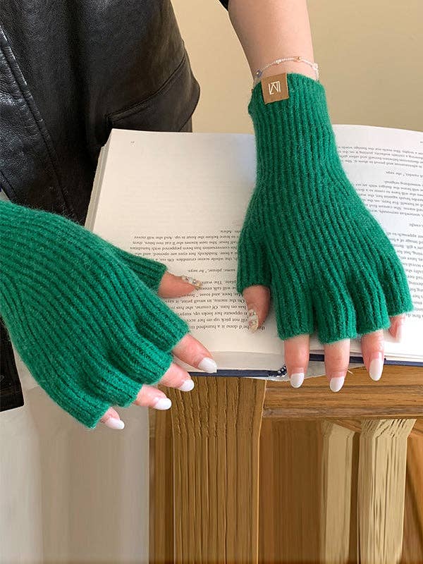 UZ Wholesale Store - Vendita all'ingrosso Guanti - Donna - Guanti in velluto per mantenere le mani calde11