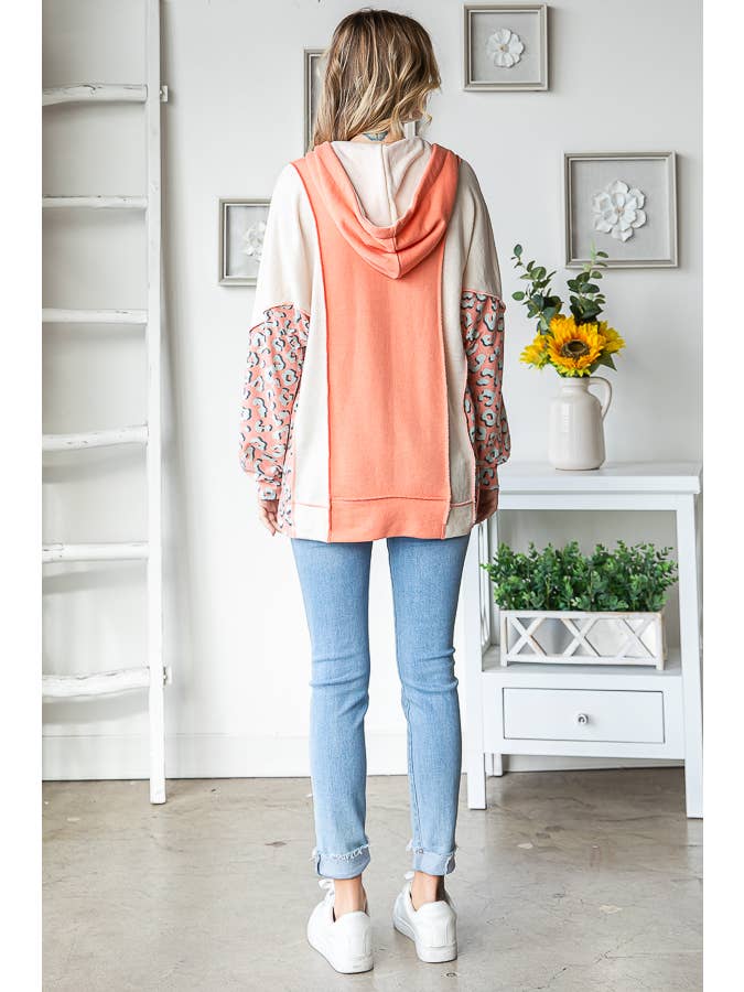 7th Ray – Hoodie – Mulher por atacado – Camisola com Capuz e Cordão, Decote em V, com Blocos de Cor e Patchwork T542519