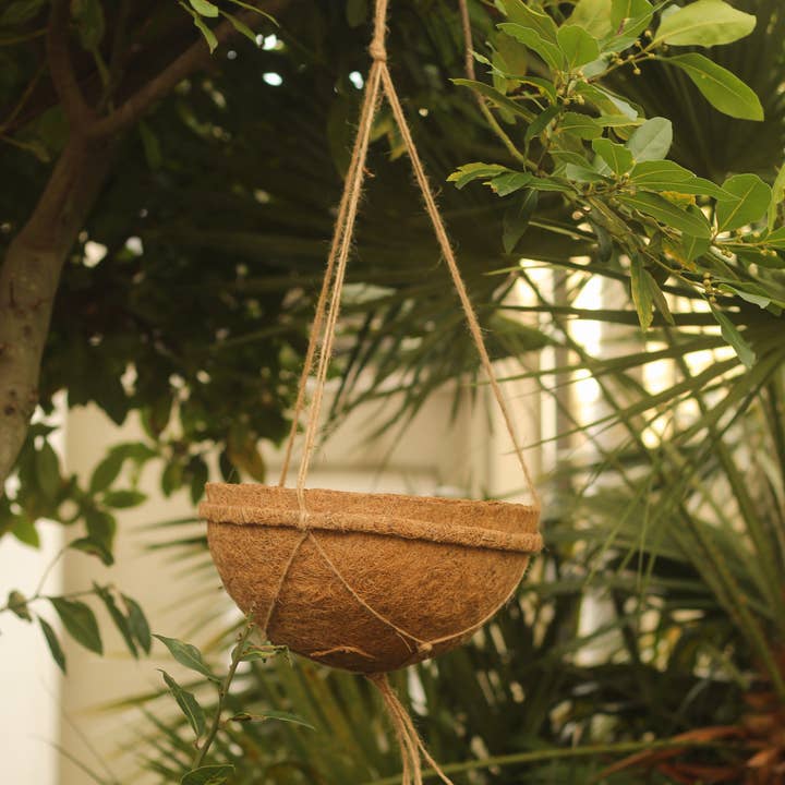 CoirProducts.co.uk of Salike Limited - Wholesale Hanging Planter - Coco liners | natural, 100% biodegradable coir liners