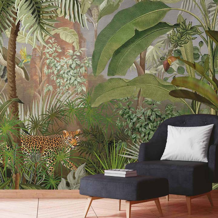 GK Home Decor - Wholesale Wallpaper - Jungle Adventure Vibrant Wildlife Mural with Lush Greenery6