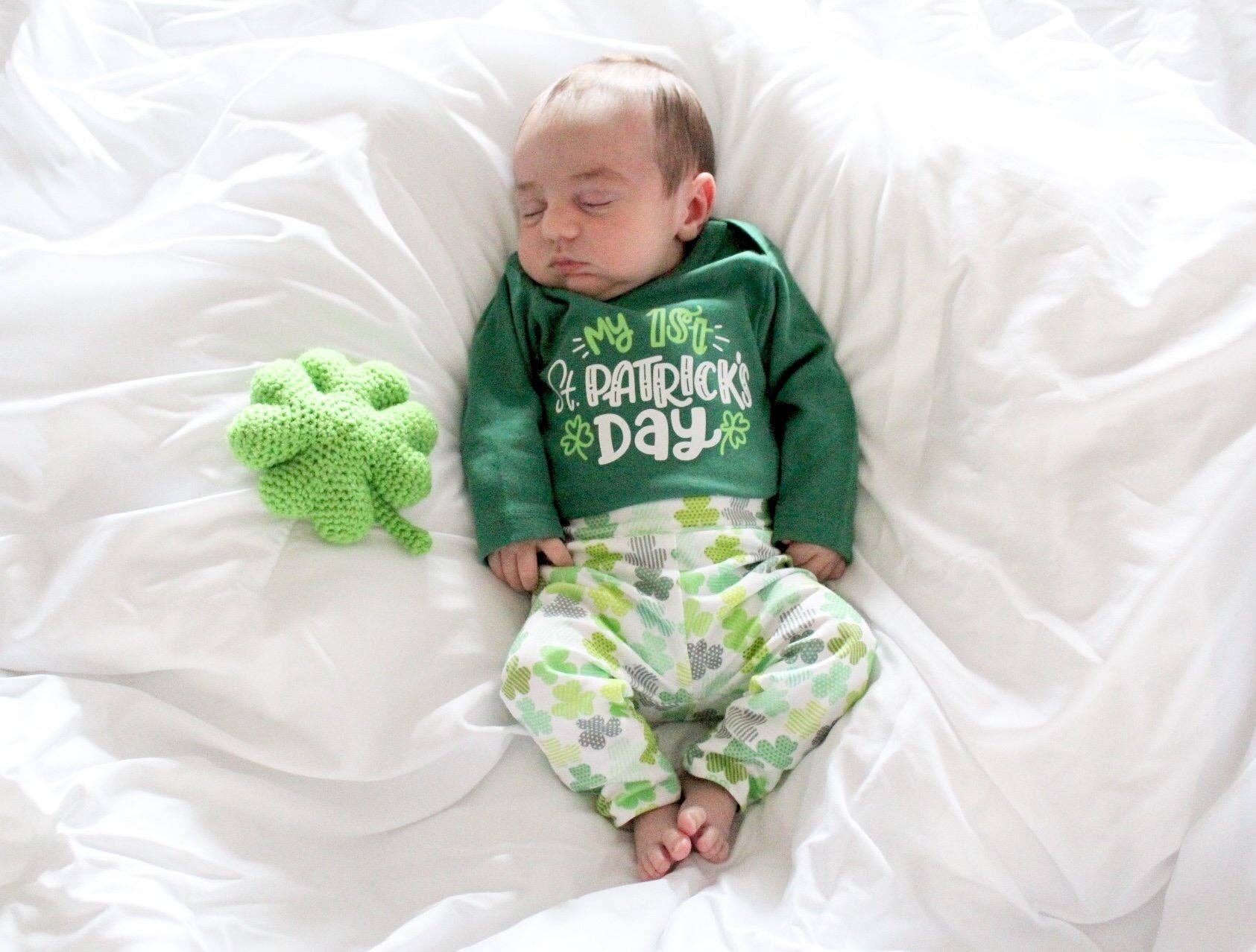 Cuddle Sleep Dream - Vente Body (sans pieds) – bébé - Ma première fête de la Saint-Patrick | Body vert1