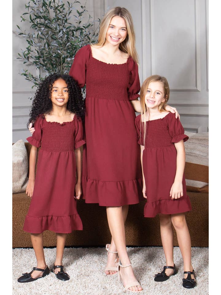 Mini Momo - Wholesale Dress - Women's - Smocked Dress Short Puff Sleeve Ruffle Smocking Crepe Midi
