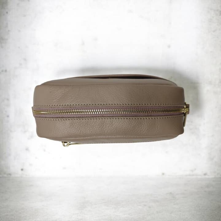 Lamb's Heir - Wholesale Crossbody Bag - Women's - Walk by Faith (Preorder)12