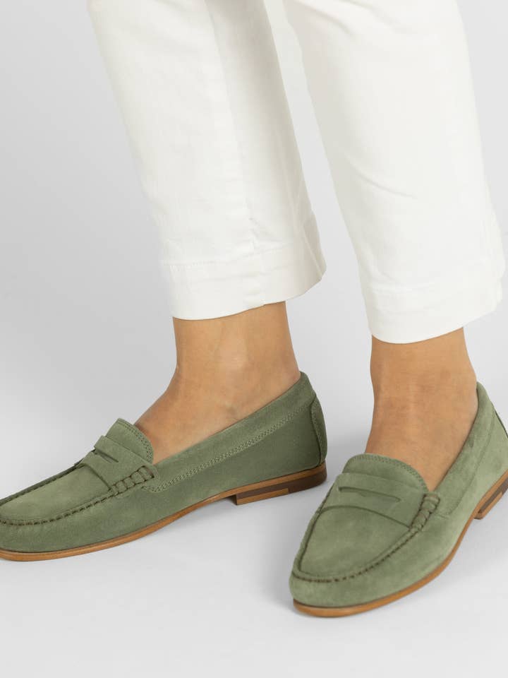 Yoki - green kaki suede for wholesale by Atlanta Mocassin