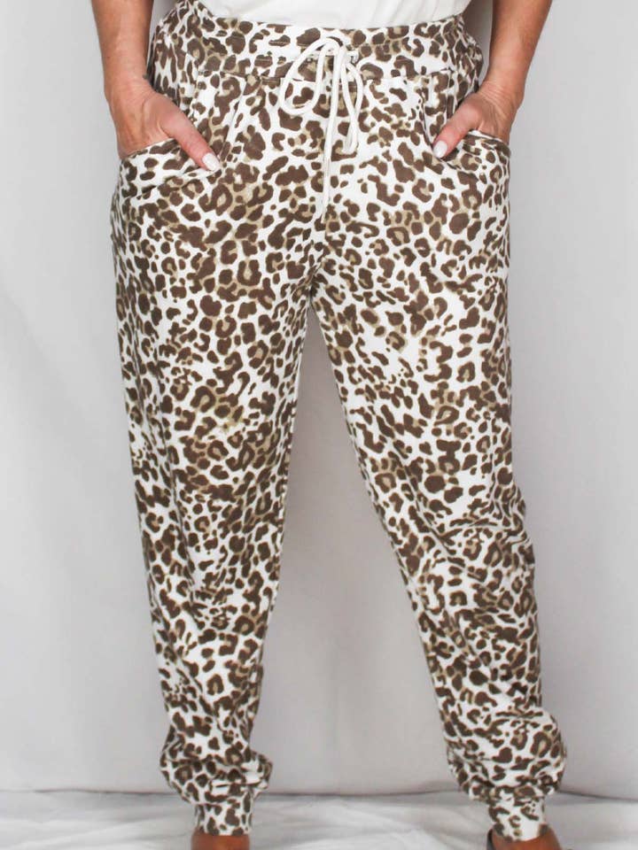 FM11486-2A - Crema alla vaniglia - Jogger A1481 per la vendita all'ingrosso da parte di K & C Clothing, Inc.