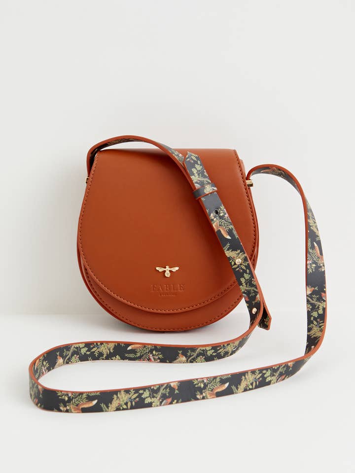 US ONLY - A Night's Tale Saddle Purse Tan for wholesale by Fable England