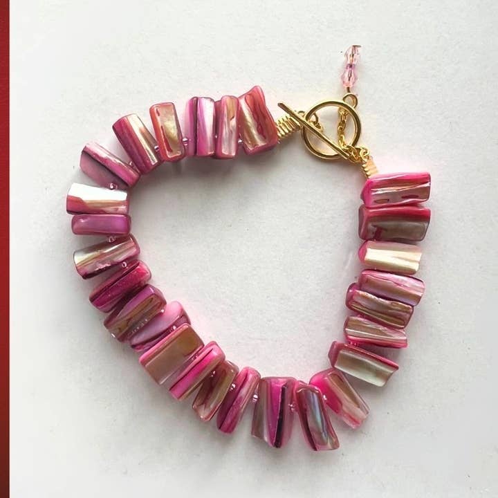 Pulsera de oro con nácar rosa para venta al por mayor de Wood + Feather Designs