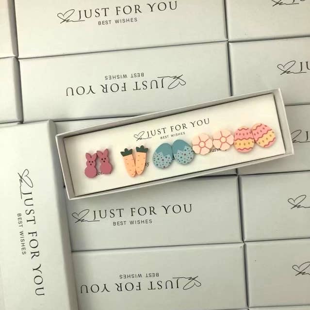 Pastelkleurige dozen met paasoorringen voor wholesale door Kate Tuesday Jewelry