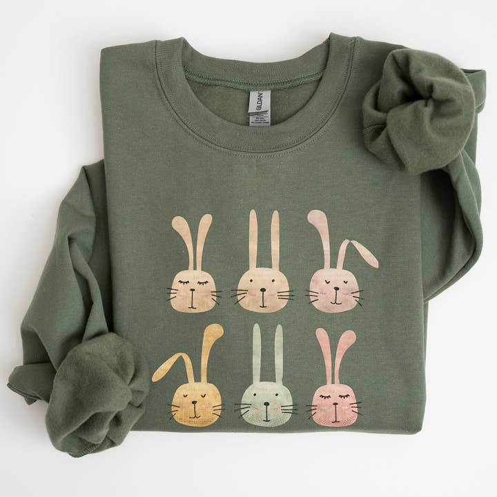 Adorable sweat-shirt en forme de lapins et de lapins de Pâques pour la vente par Refinery Number One LLC