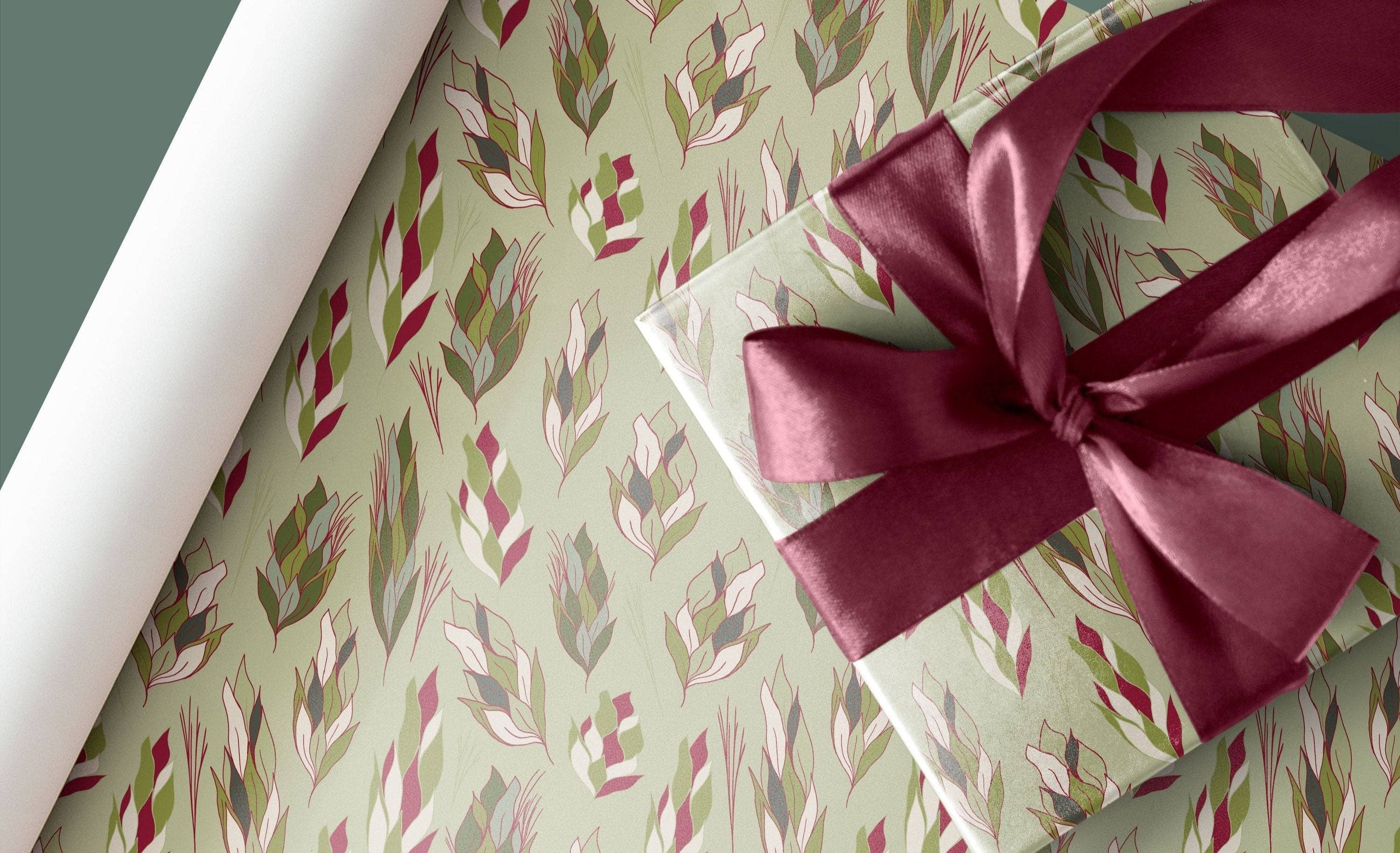 Kartoti Designs - Wholesale Wrapping Paper Roll - Christmas Pine Cones - Green Wrapping Paper1