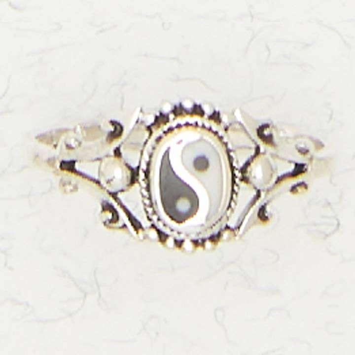 Zilveren ring met yin-yang symbool voor wholesale door Nirvana LLC