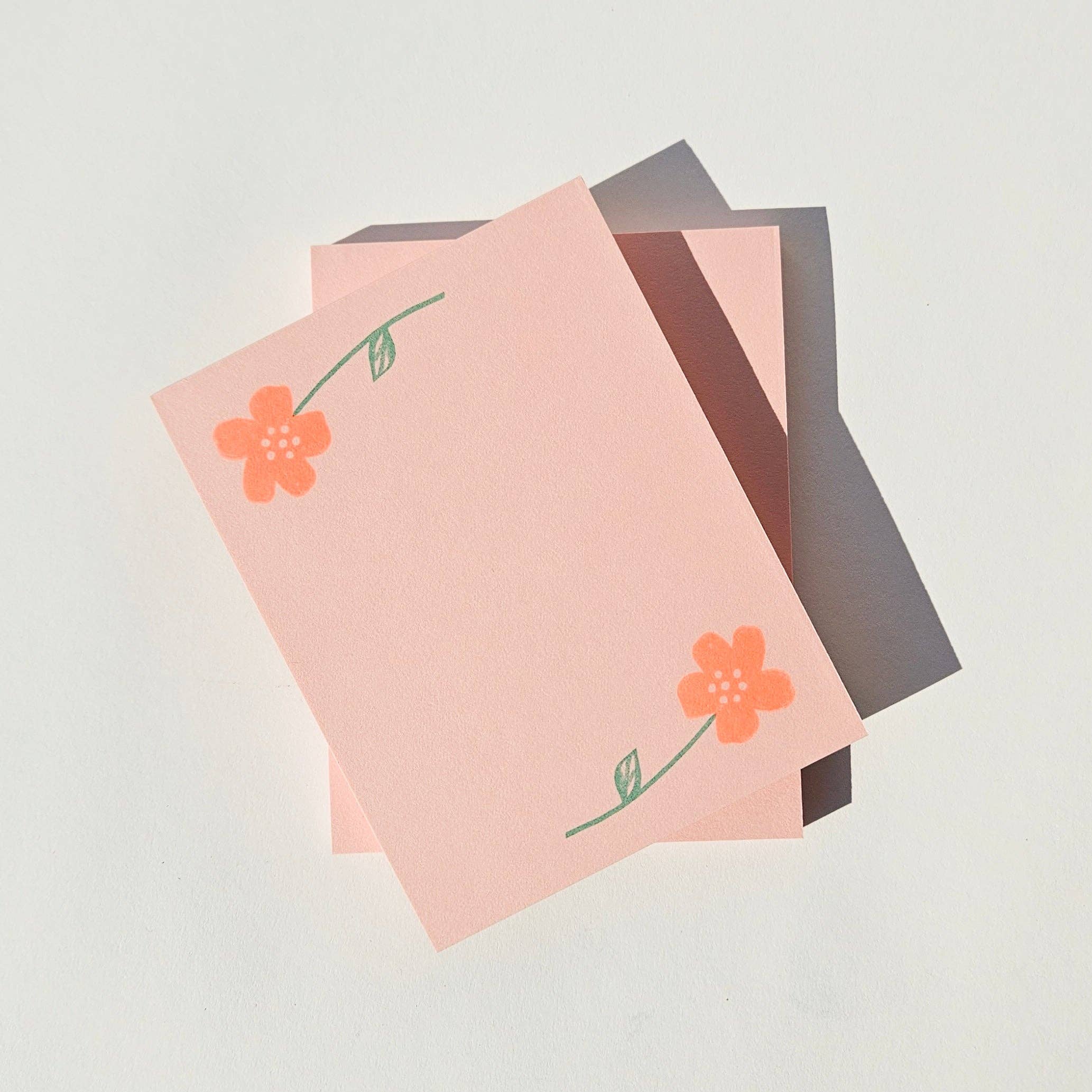 Bromstad Printing Co. – Engroshandel Notesblok – Flower Pair - Risograph-notesblok4