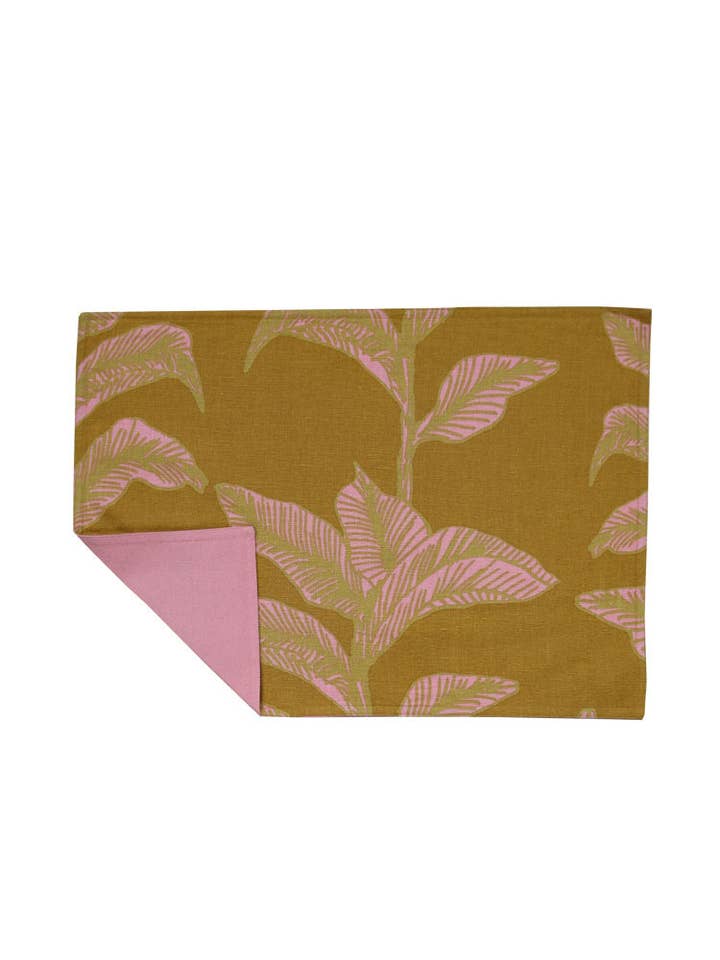 Meridian Gold Placemat Set for wholesale by Mosey Me