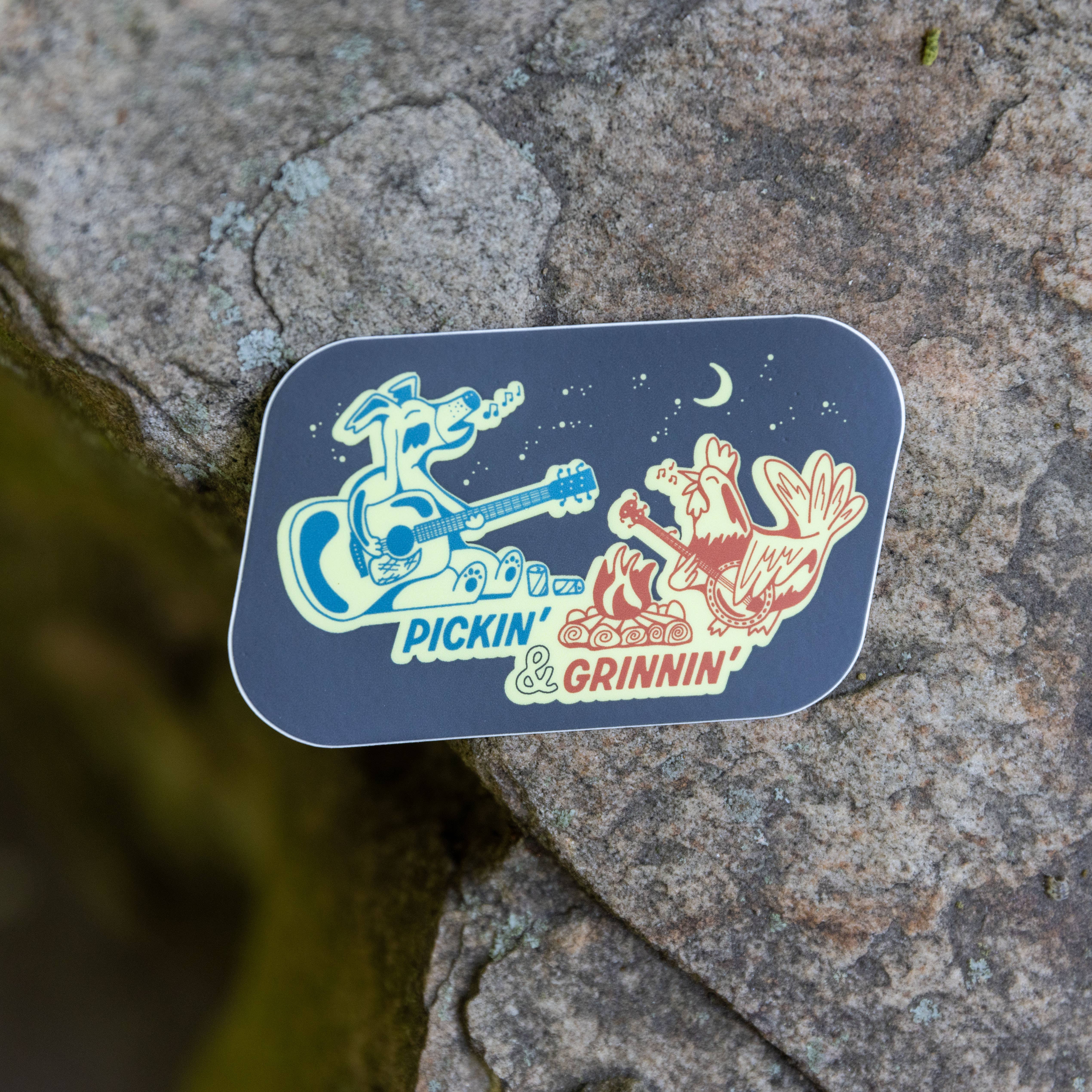 Menottees - Wholesale Sticker - Pickin' & Grinnin' (The Bluegrass Duo) | Sticker1