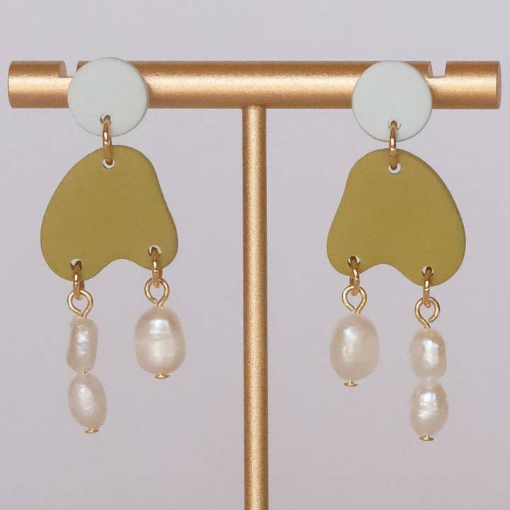 Pearl Drops for wholesale by Rainbow's Clay